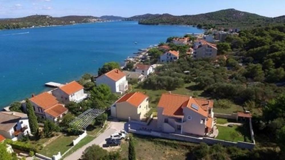 Apartments Nada Betina  Bagian luar foto